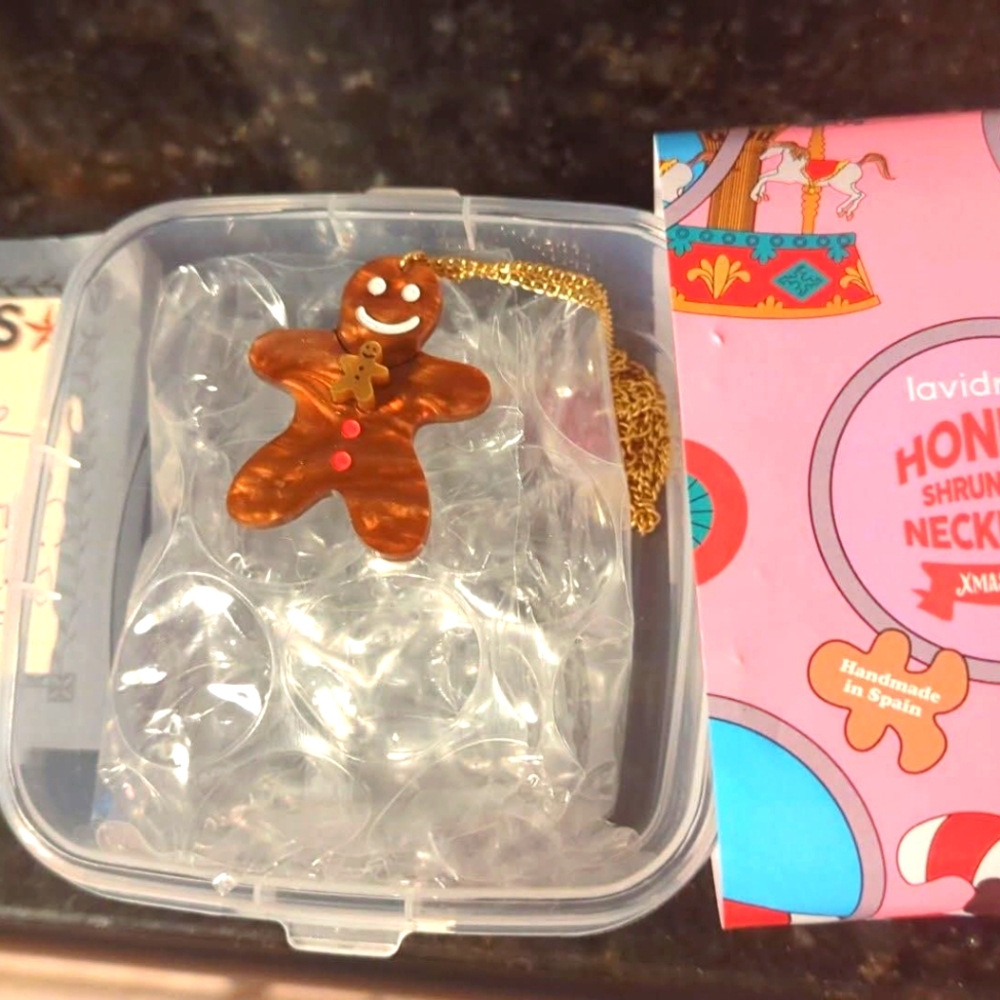 NWT🌲La Vidriola🌲 (2024 Ltd Ed) Gingerbread Man Christmas Necklace ❄️From SPAIN